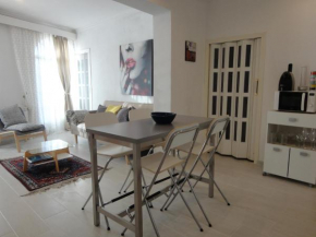 Гостиница Cuatro Camino Apartment  Мадрид